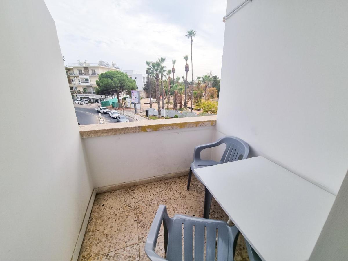 Larnaca Garden Rooms Dış mekan fotoğraf